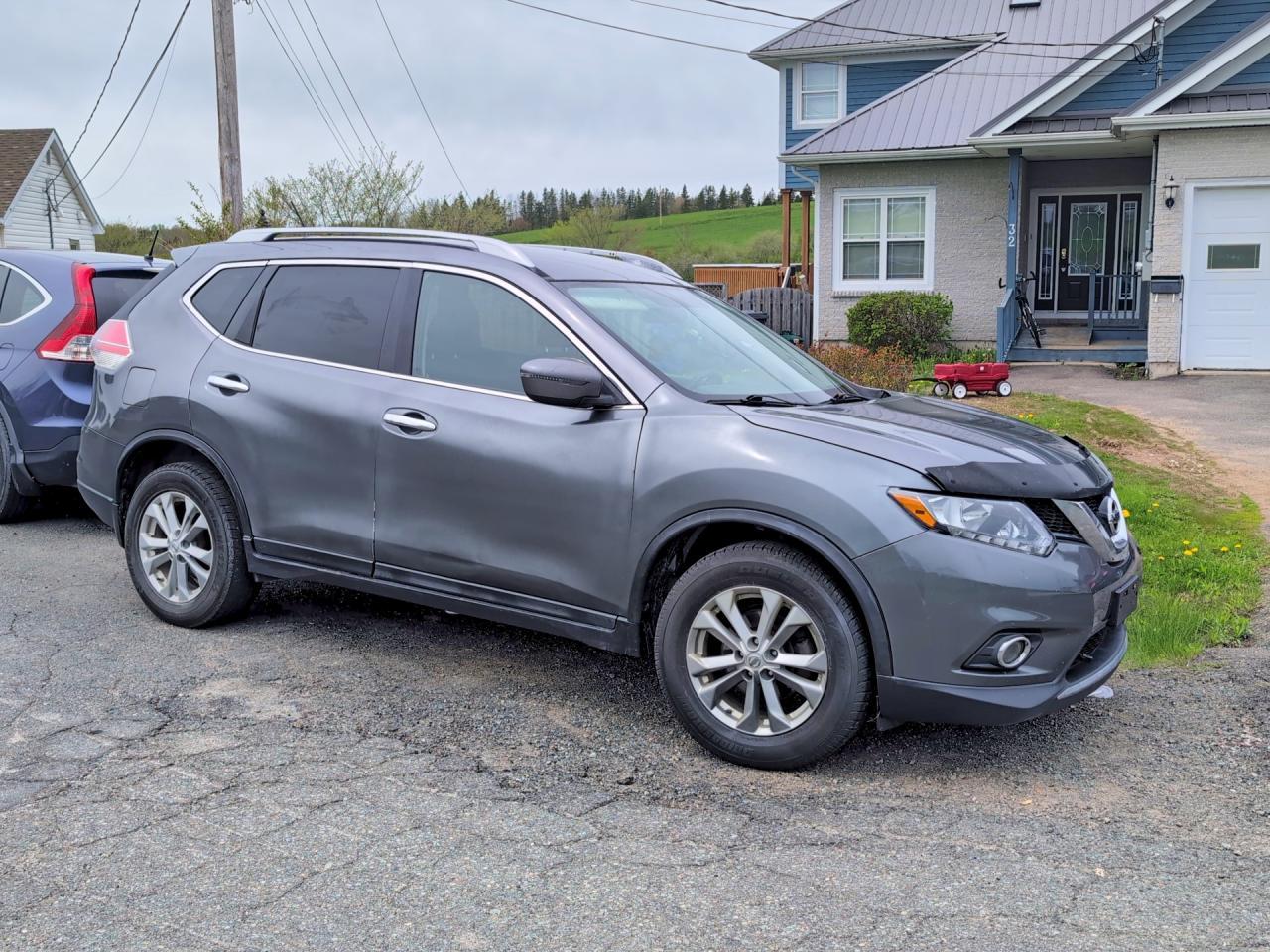 2016 Nissan Rogue S - zdjęcie główne