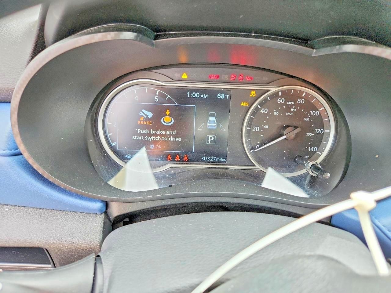2025 Nissan Versa Sv - zdjęcie 9