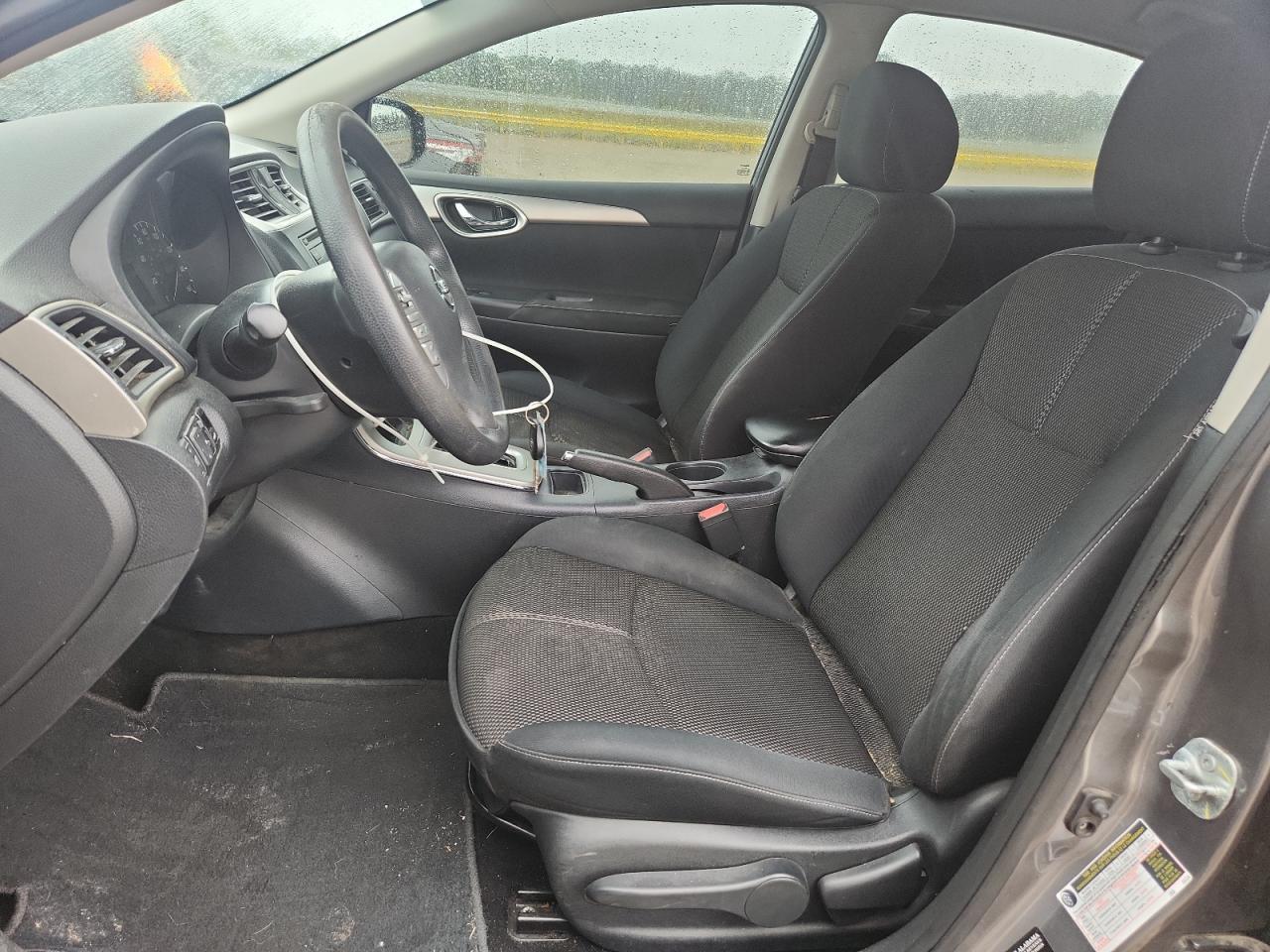 2015 Nissan Sentra S - zdjęcie 7