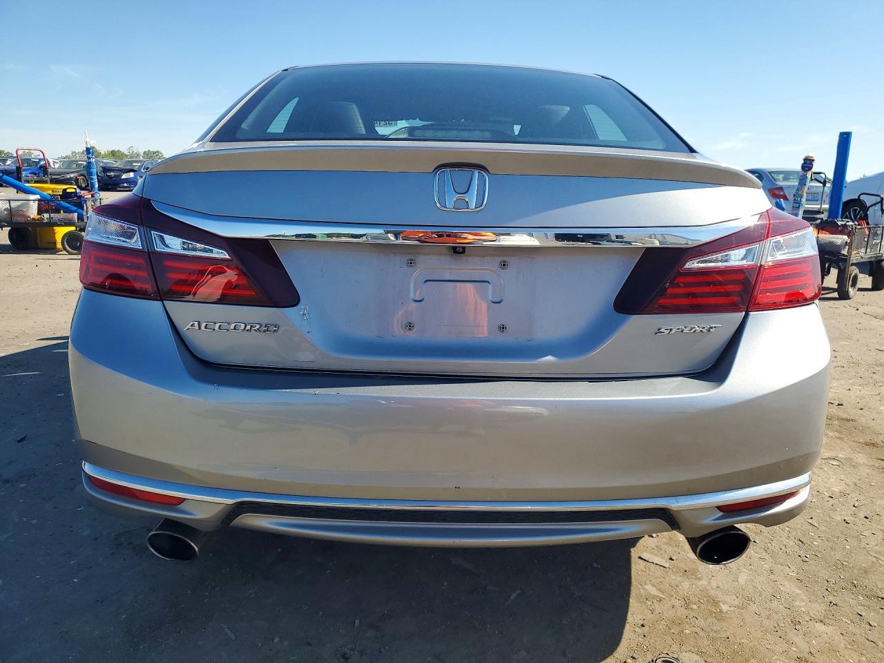 2017 Honda Accord Sport - zdjęcie 6