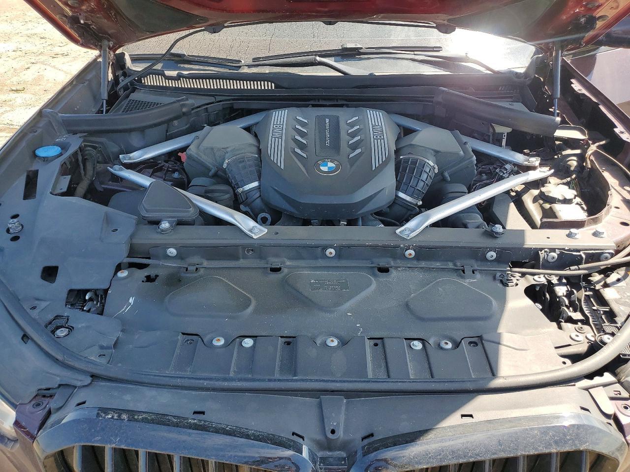 2021 BMW X5 M50I - zdjęcie 11