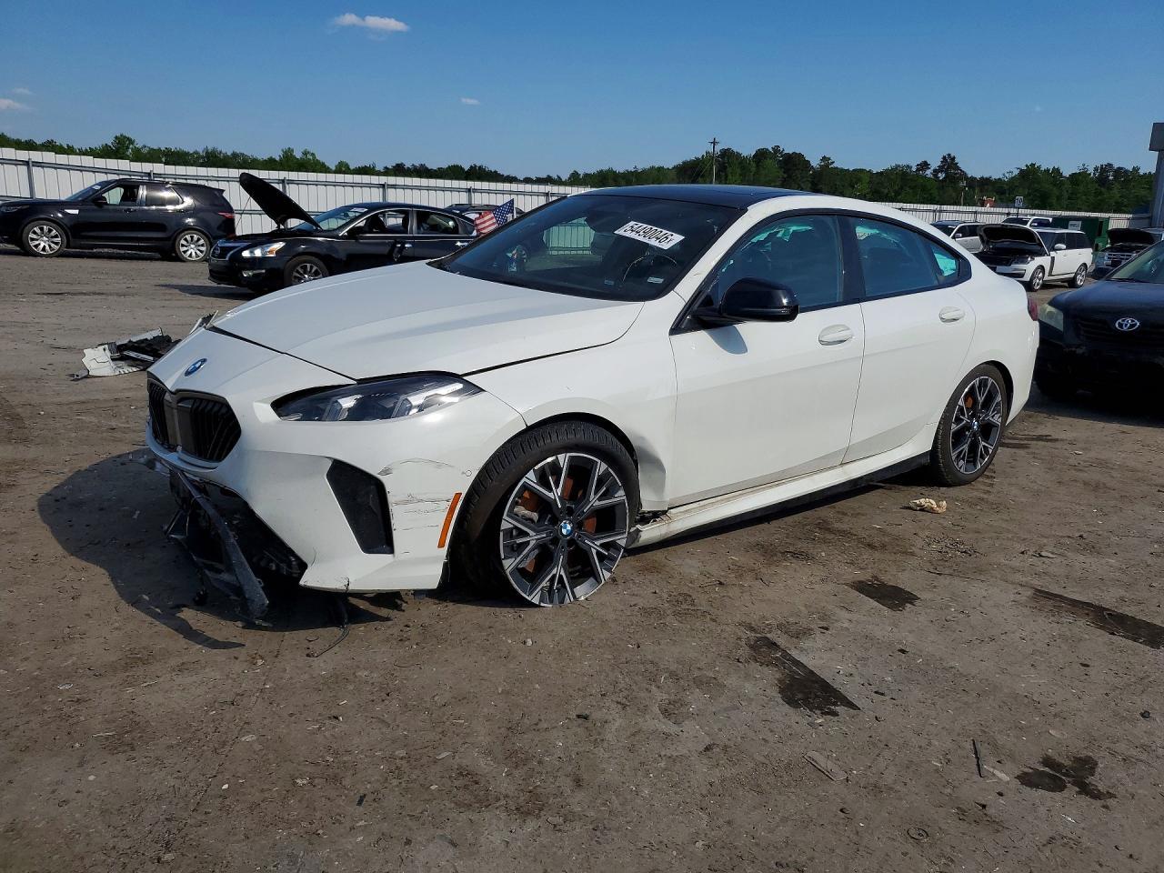 2026 BMW 228Xi - zdjęcie główne
