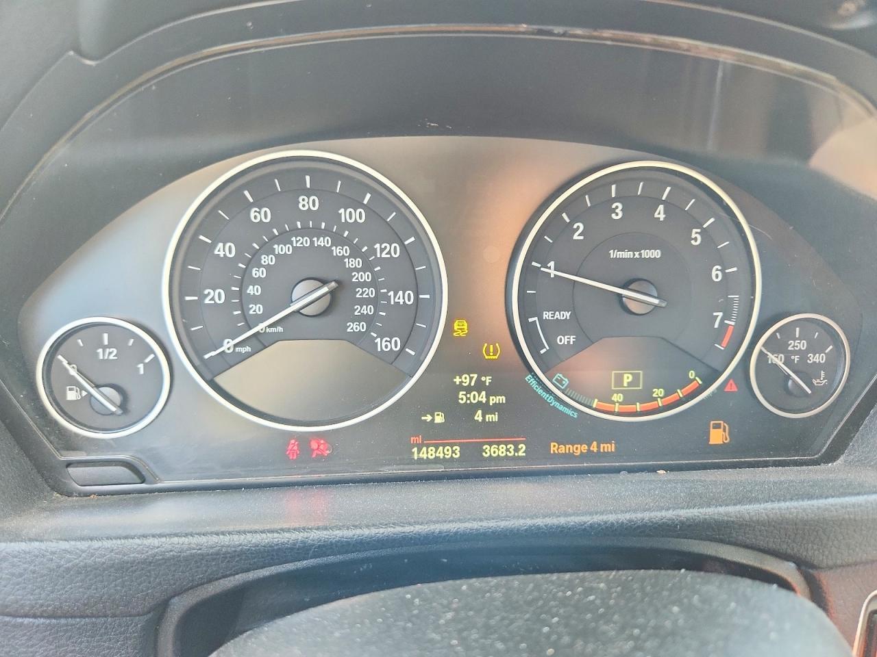 2014 BMW 320 I xDrive - zdjęcie 9