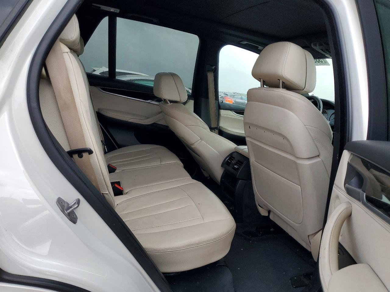2014 BMW X5 Sdrive35I - zdjęcie 10