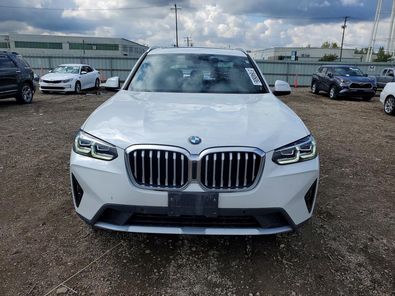 2022 BMW X3 xDrive30I - zdjęcie 5