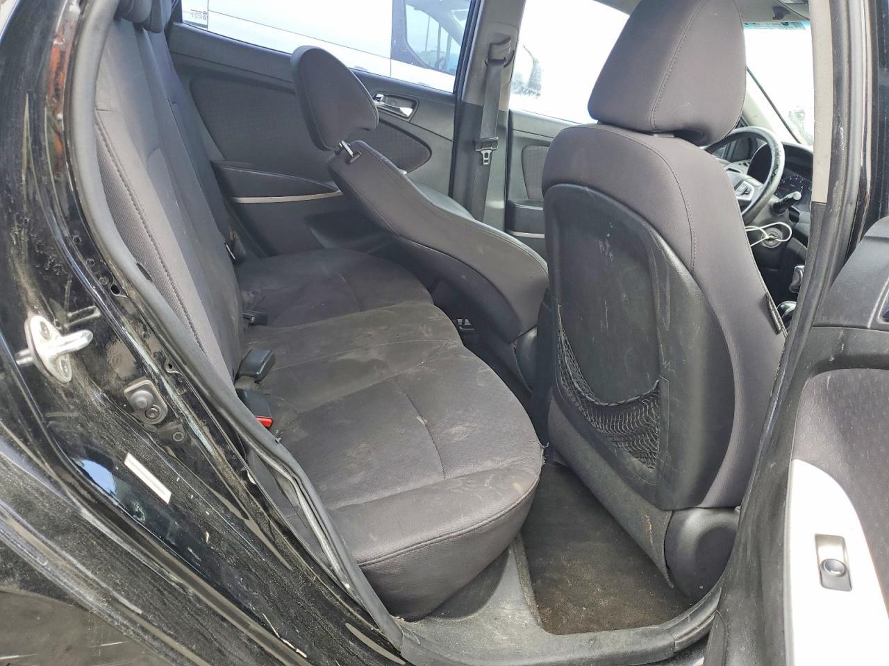 2013 Hyundai Accent Se - zdjęcie 10