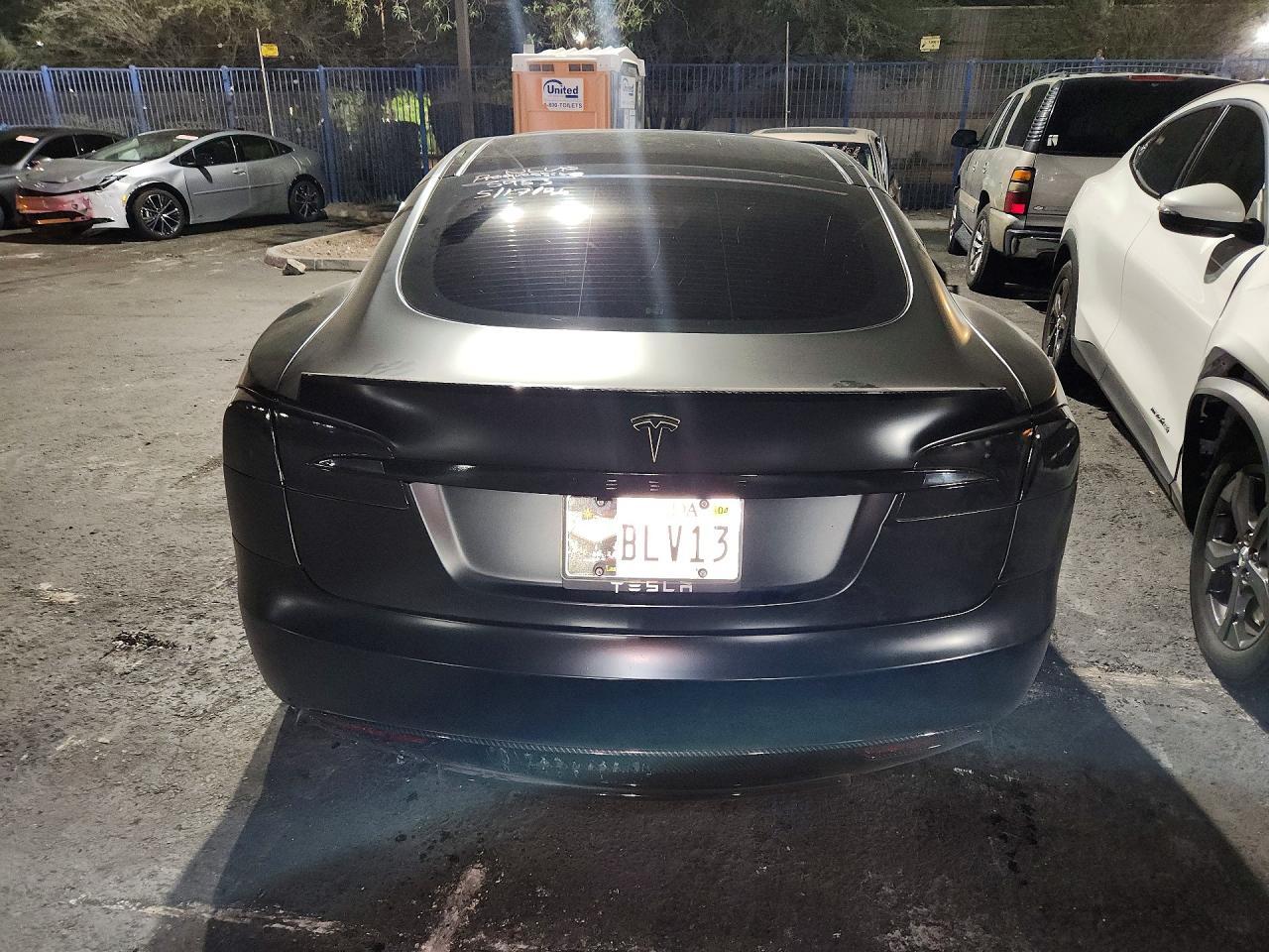 2013 Tesla Model S - zdjęcie 6