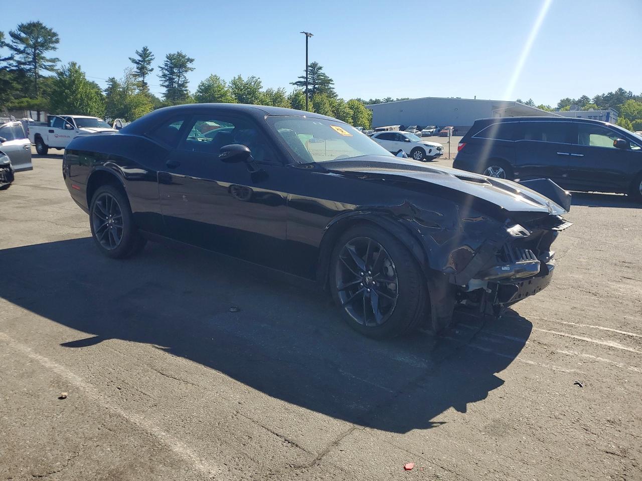 2021 Dodge Challenger Sxt - zdjęcie 4