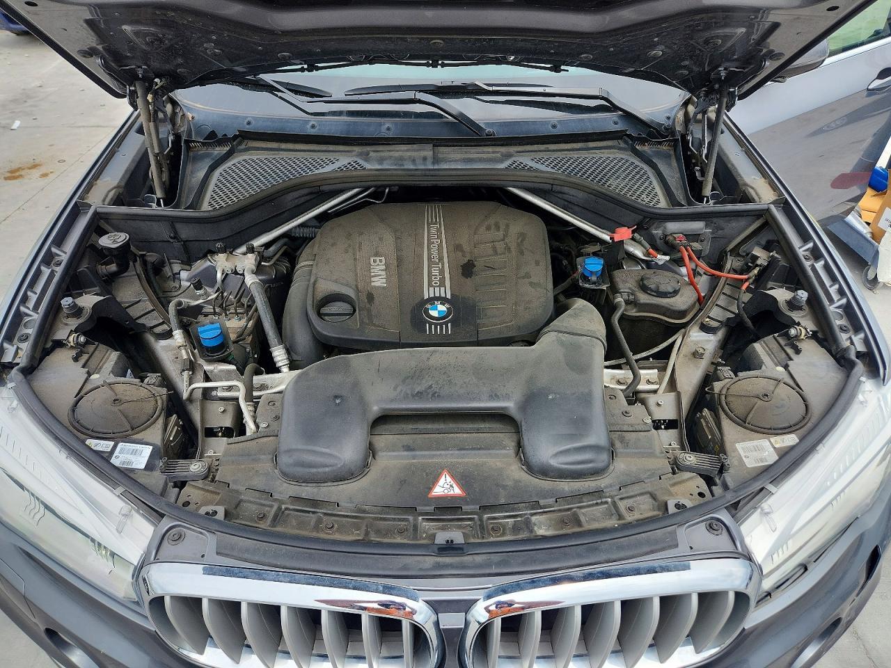 2014 BMW X5 xDrive35D - zdjęcie 11