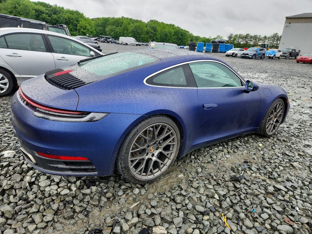 2024 Porsche 911 Carrera - zdjęcie 3
