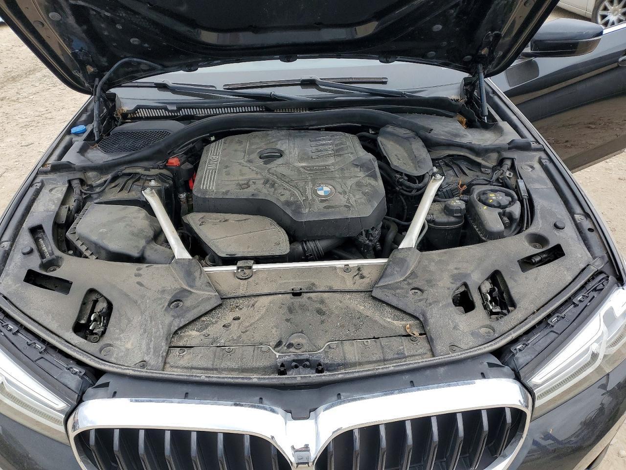 2023 BMW 530 Xi - zdjęcie 11