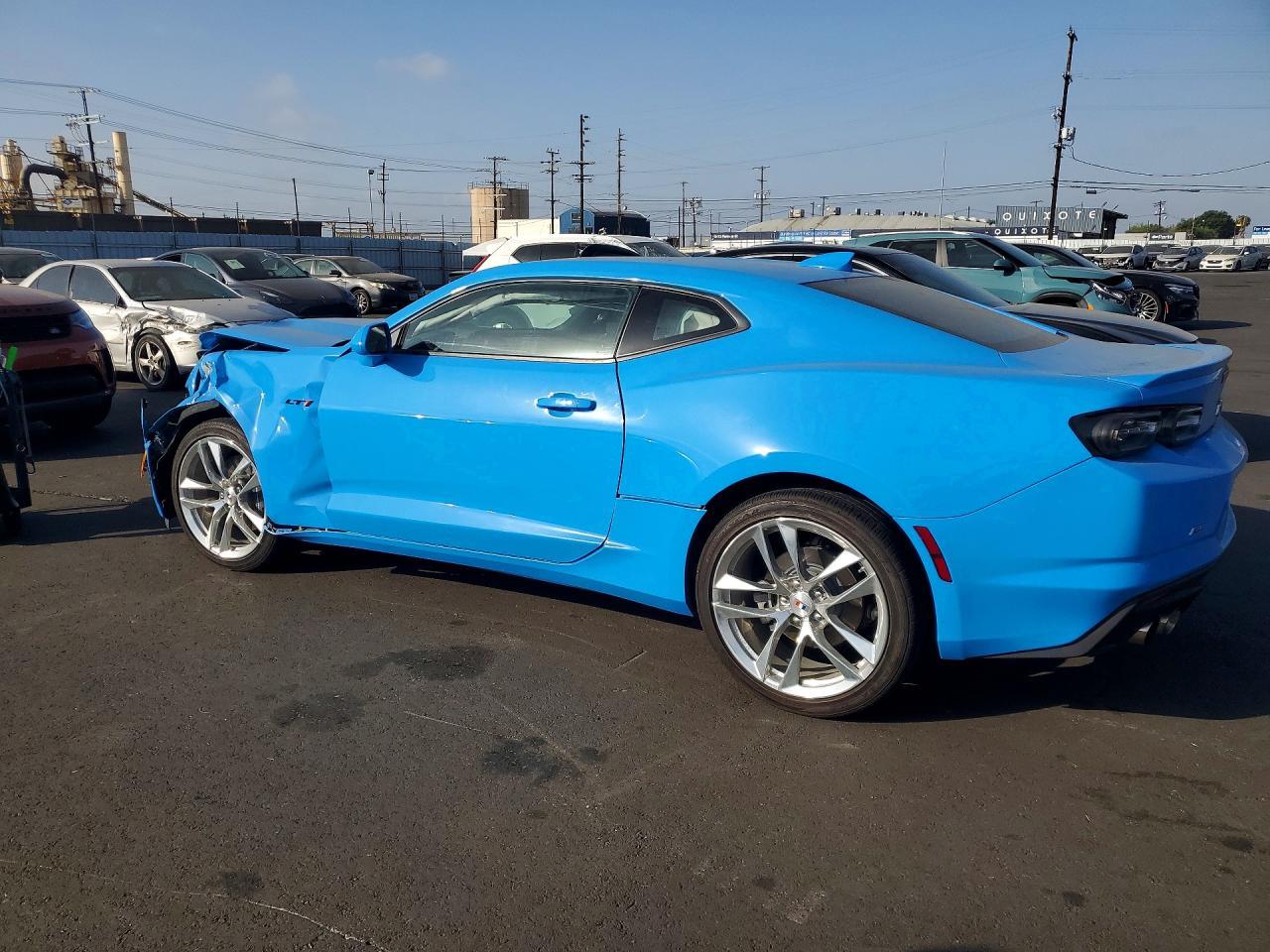 2023 Chevrolet Camaro Lt1 - zdjęcie 2