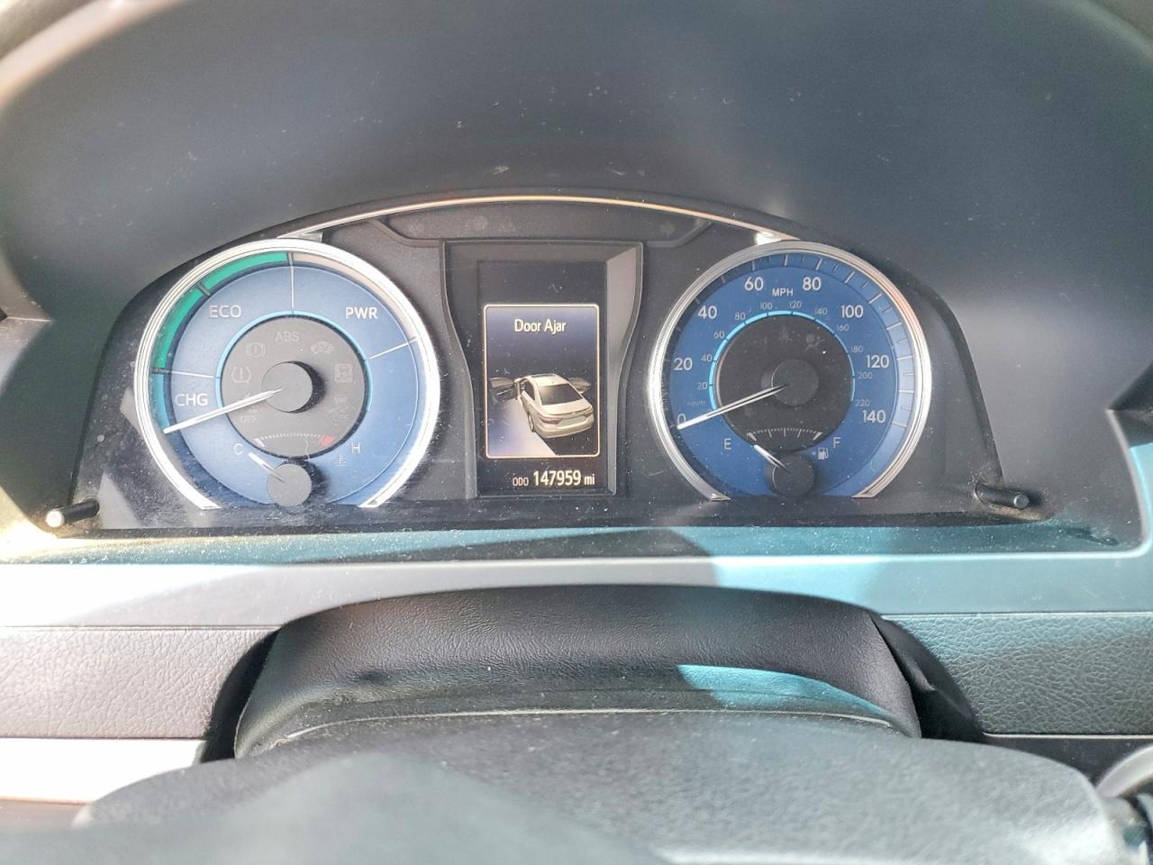 2017 Toyota Camry Hybrid Le - zdjęcie 9