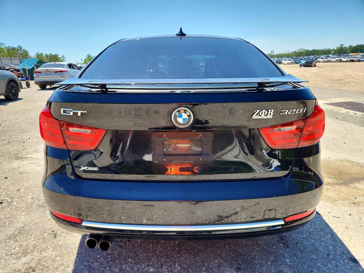 2015 BMW 328 Xigt - zdjęcie 6