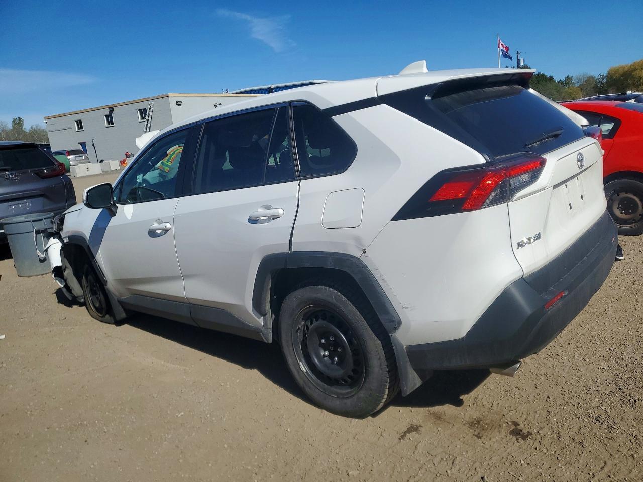2025 Toyota Rav4 Le - zdjęcie 2