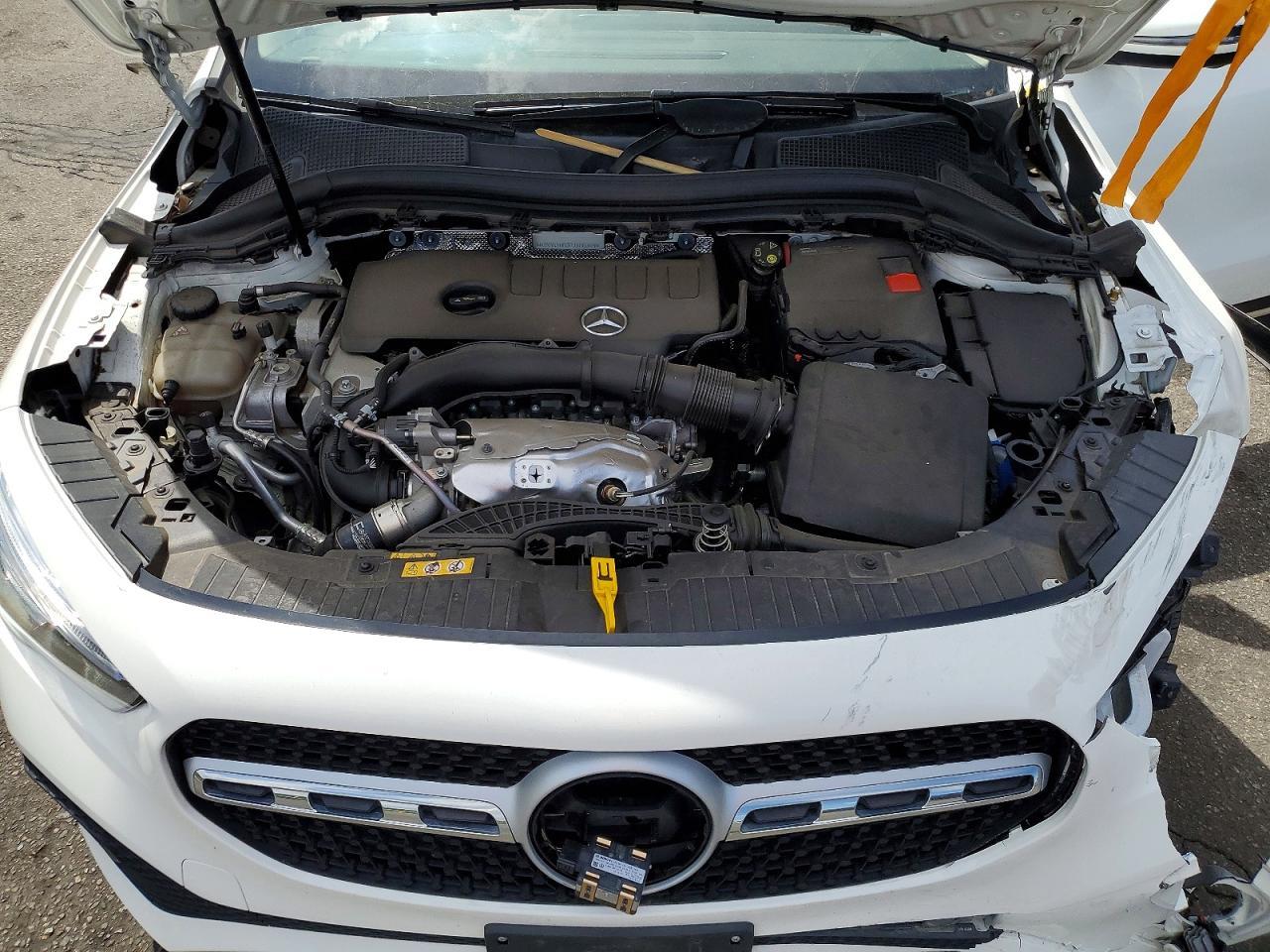 2023 Mercedes-Benz Gla 250 4Matic - zdjęcie 11