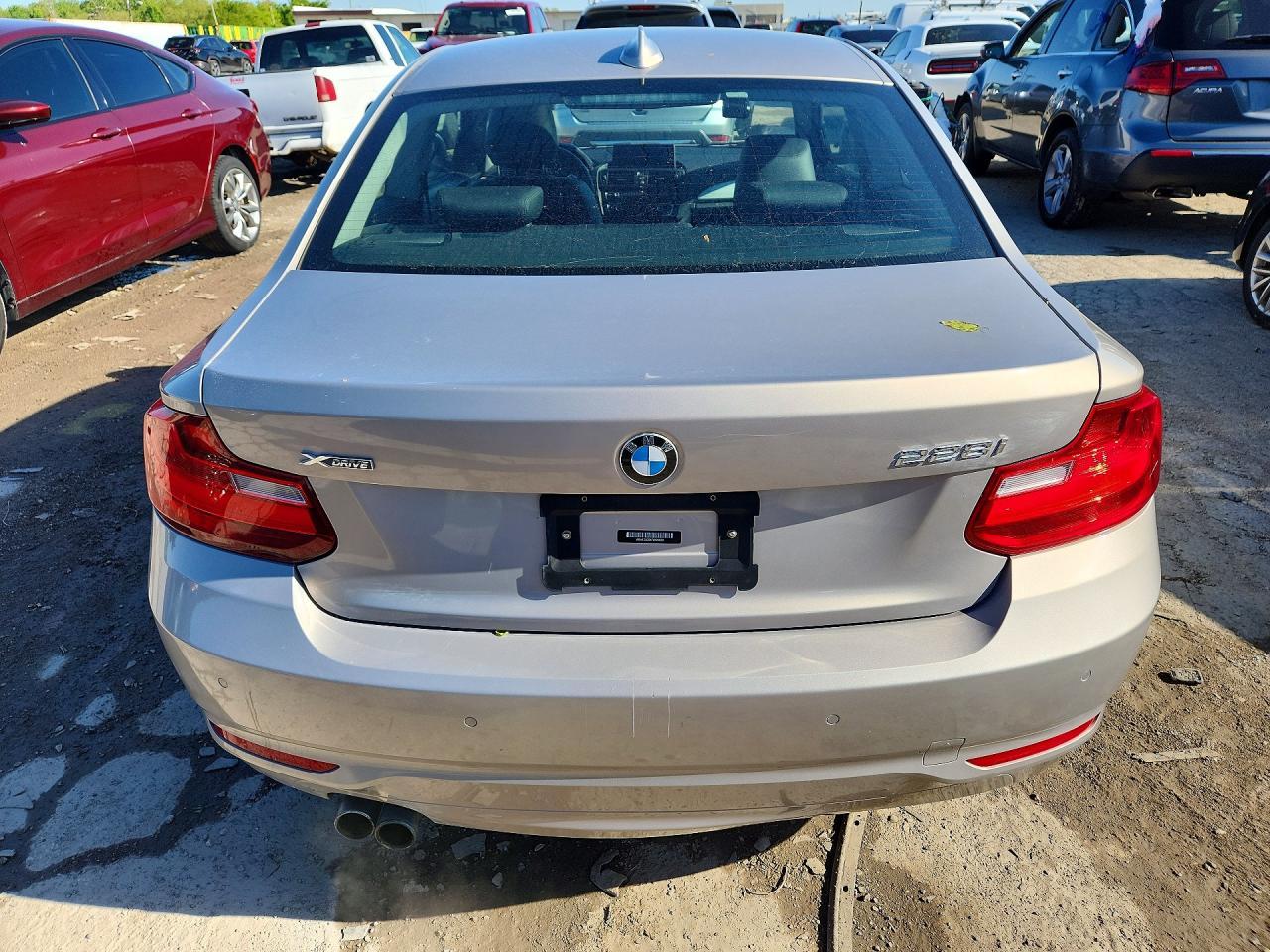 2015 BMW 228 Xi Sulev - zdjęcie 6