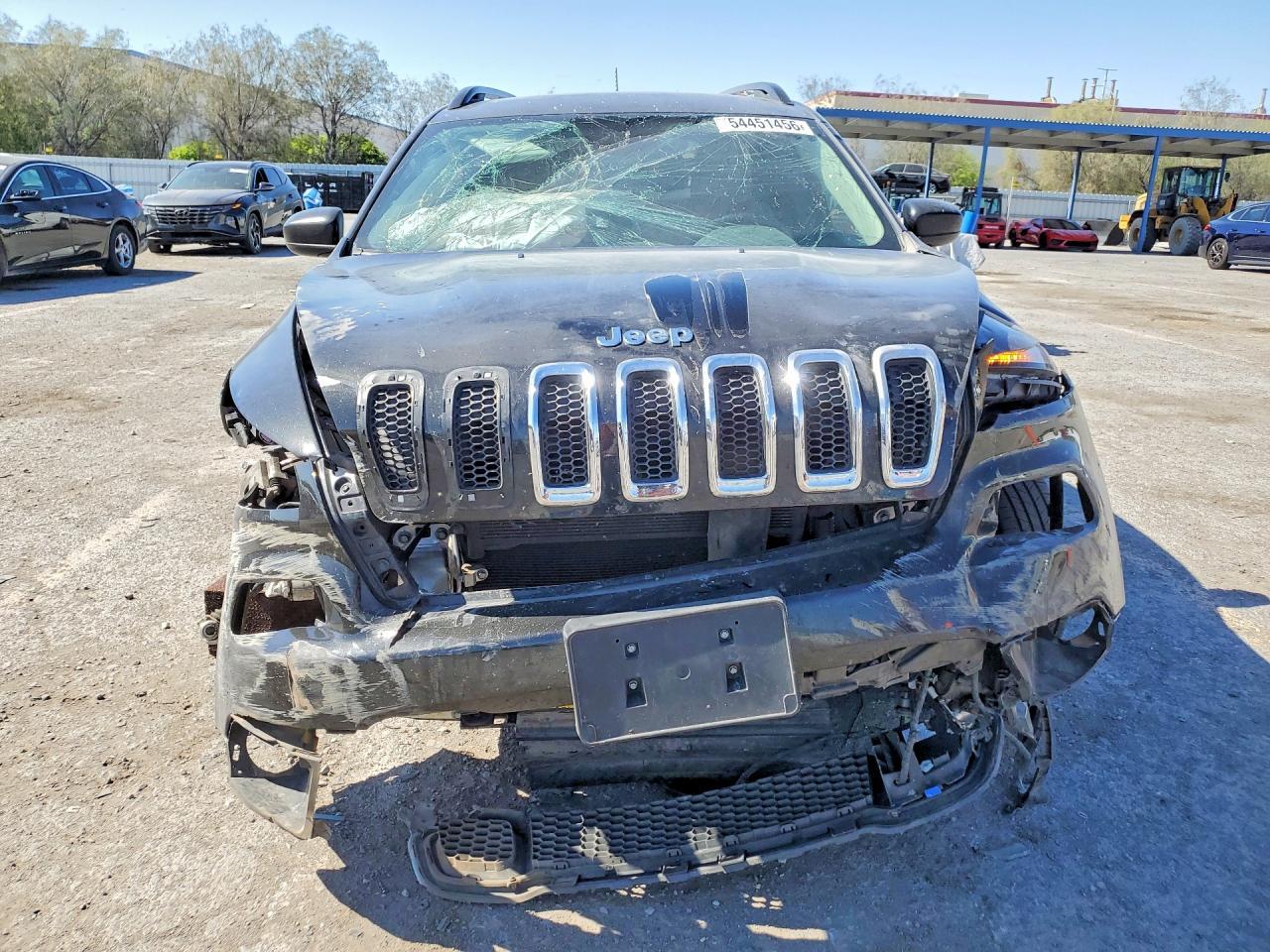 2015 Jeep Cherokee Sport - zdjęcie 5