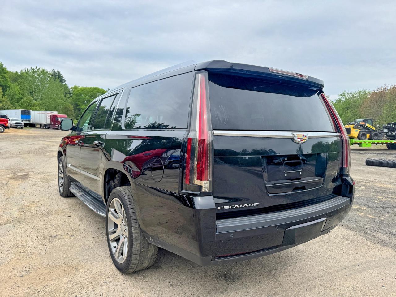 2016 Cadillac Escalade Esv Premium - zdjęcie 3