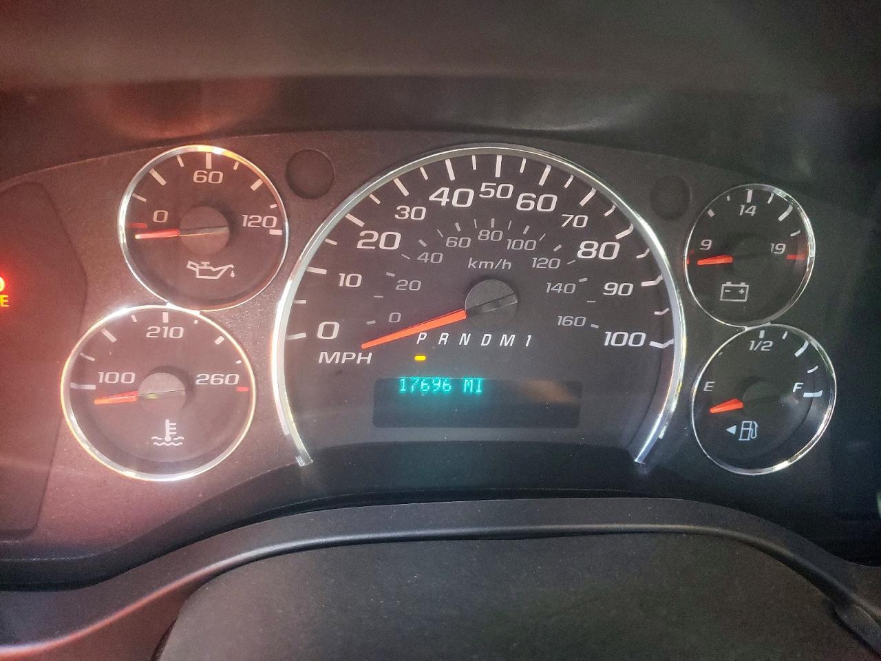 2025 Chevrolet Express G2500 - zdjęcie 9