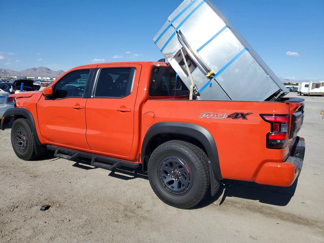 2026 Nissan Frontier Pro-4X - zdjęcie 2