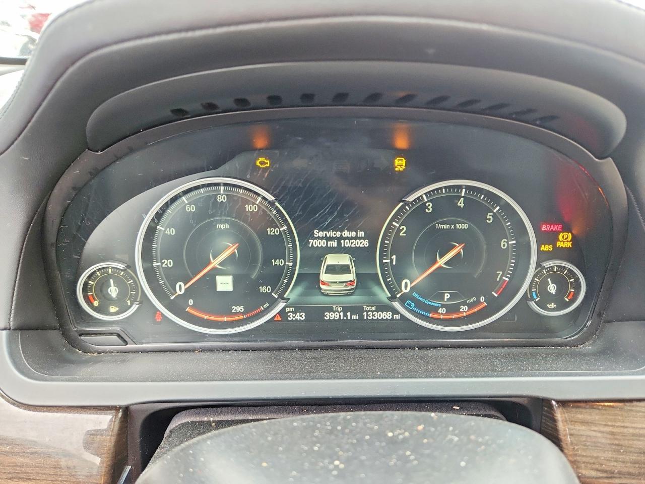 2015 BMW 750 Xi - zdjęcie 9