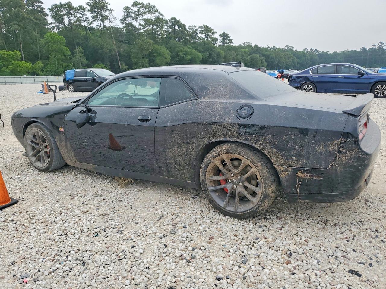 2021 Dodge Challenger R - zdjęcie 2