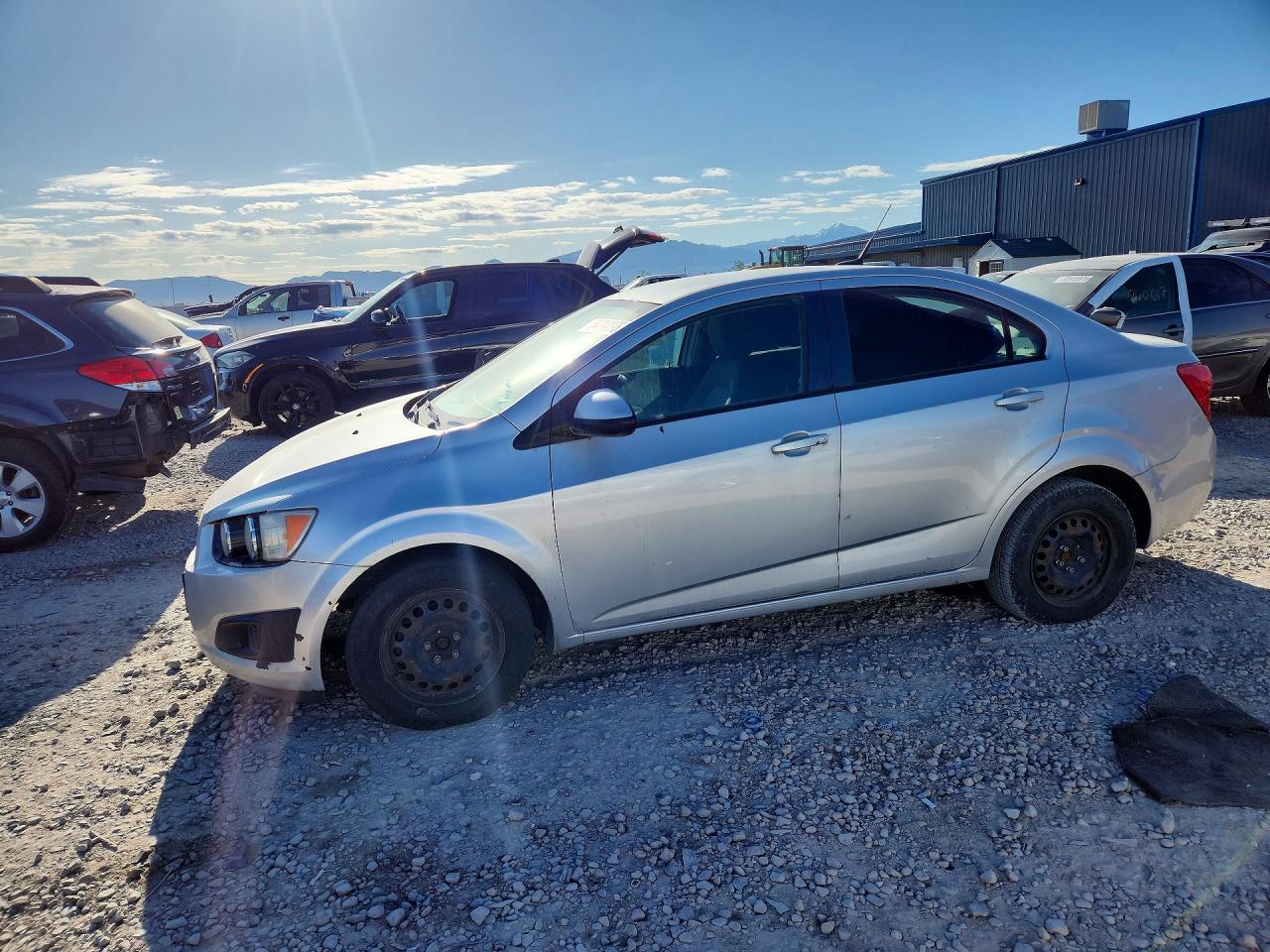 2014 Chevrolet Sonic Ls - zdjęcie główne