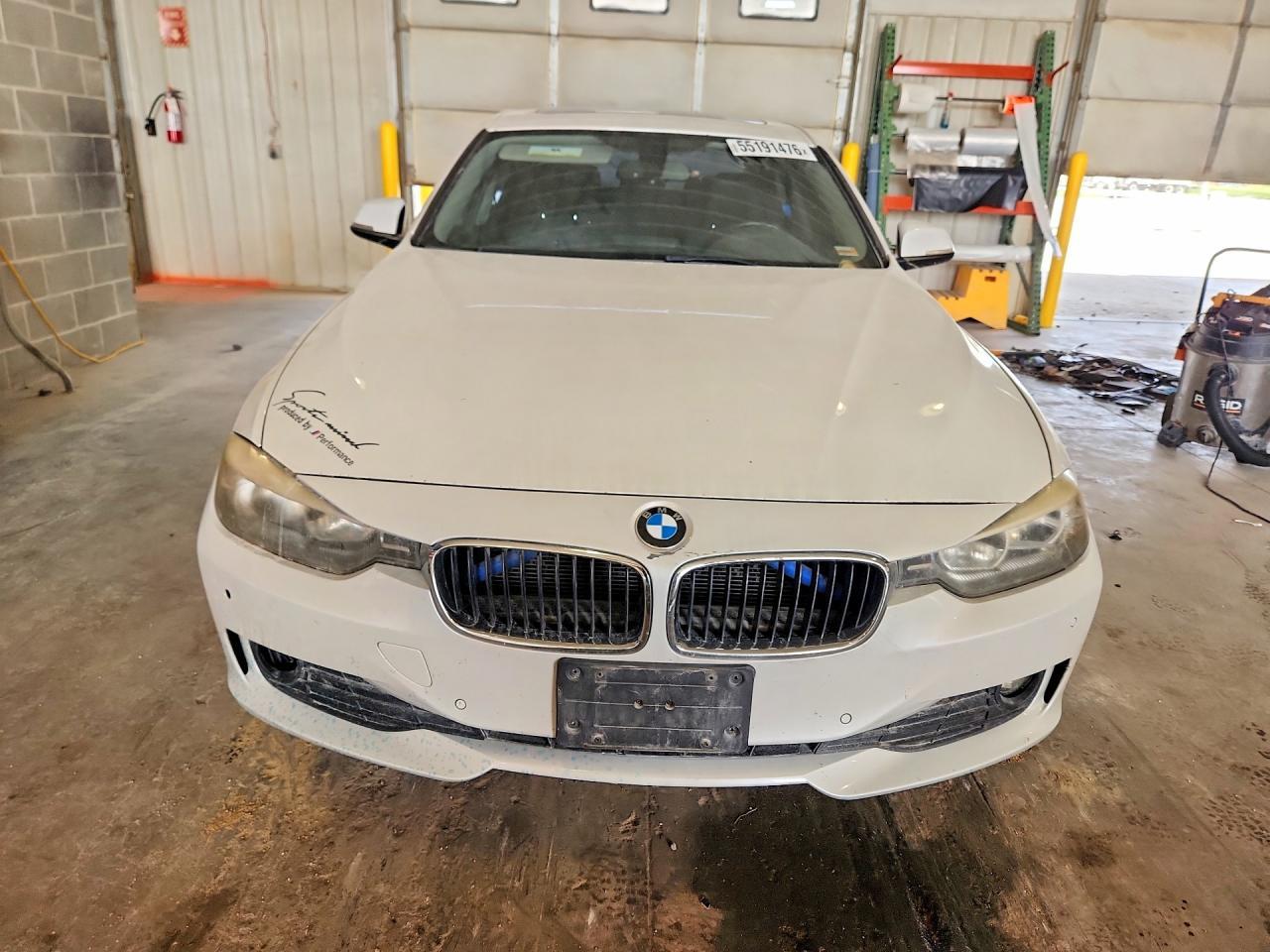 2015 BMW 320 I xDrive - zdjęcie 5