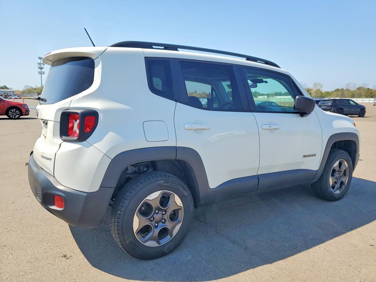 2017 Jeep Renegade Sport - zdjęcie 3