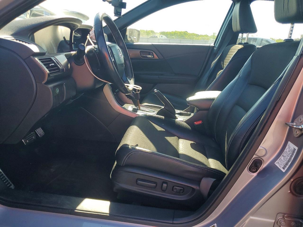 2017 Honda Accord Sport - zdjęcie 7