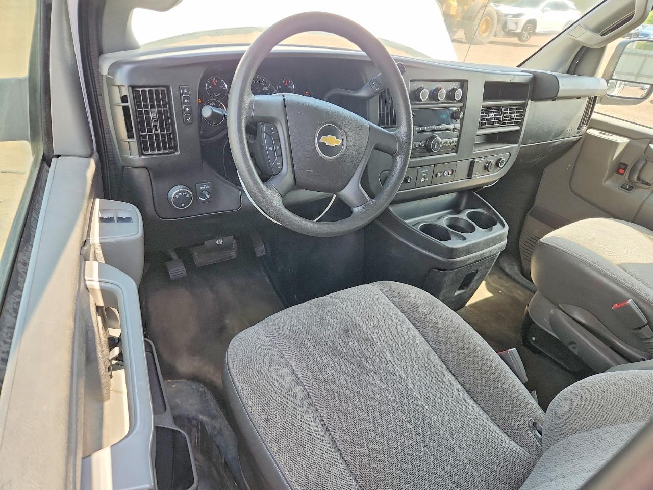 2017 Chevrolet Express G2500 Lt - zdjęcie 8