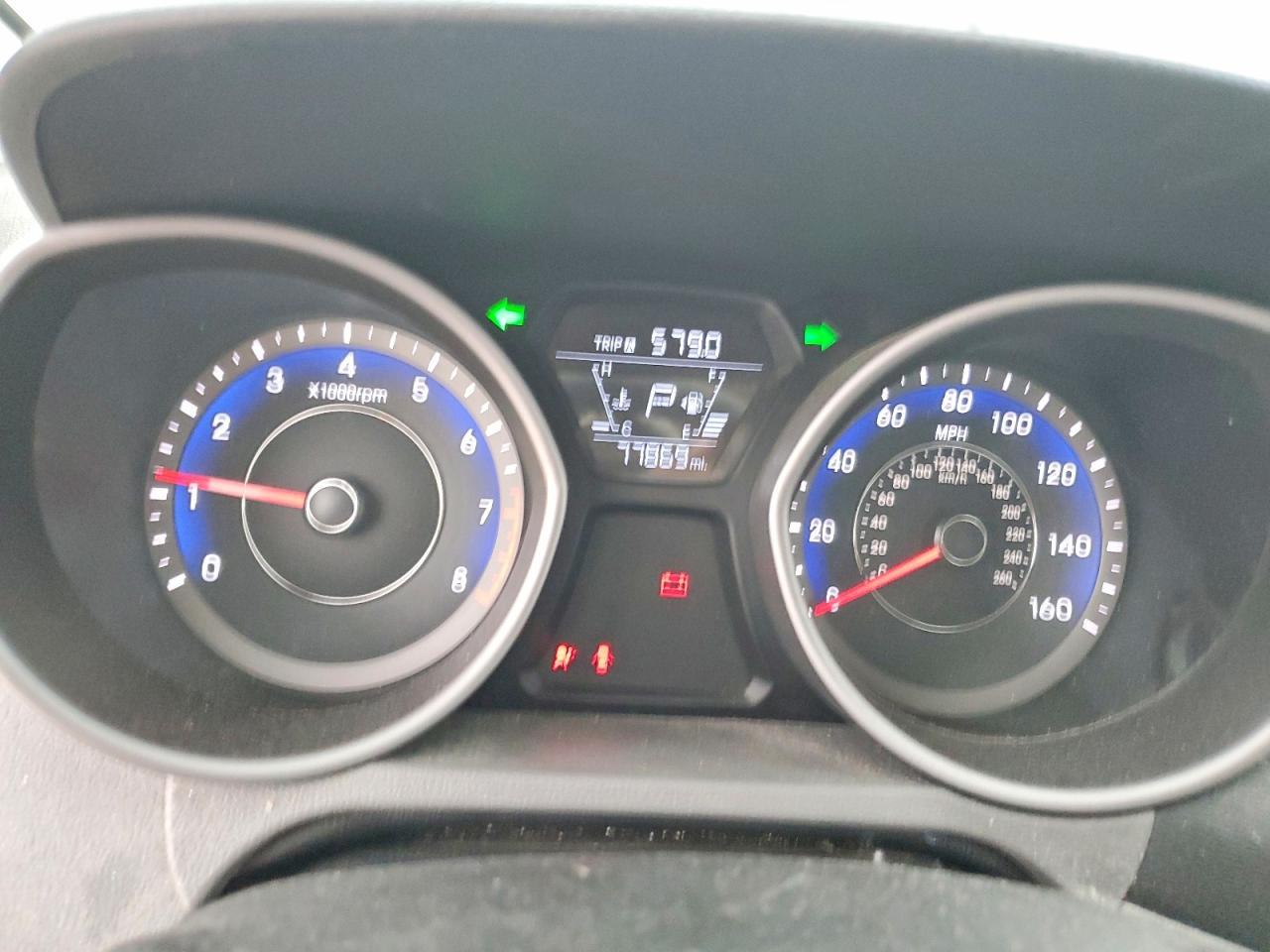 2016 Hyundai Elantra - zdjęcie 9
