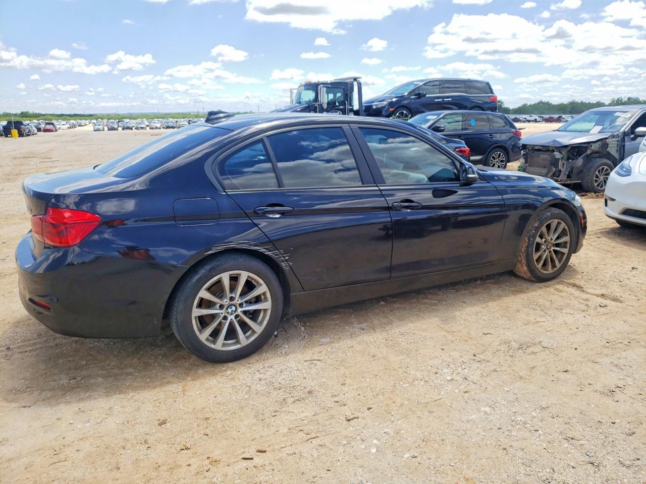 2017 BMW 320 I - zdjęcie 3