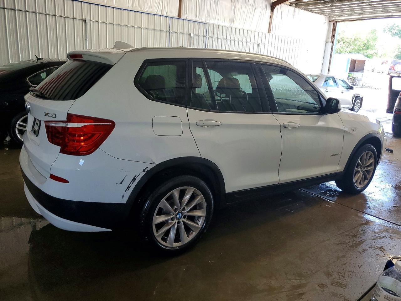 2013 BMW X3 xDrive28I - zdjęcie 3