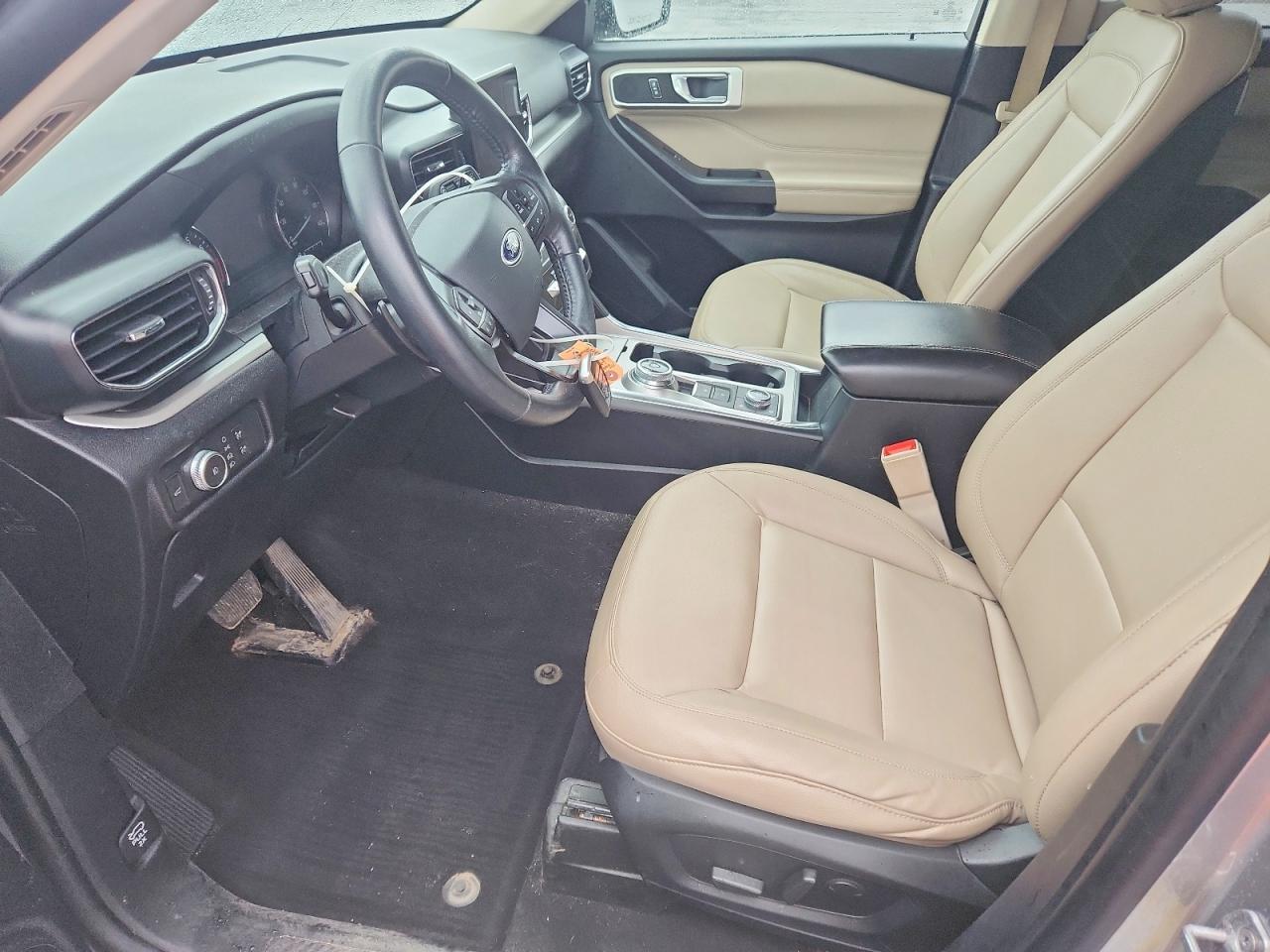 2020 Ford Explorer Xlt - zdjęcie 7