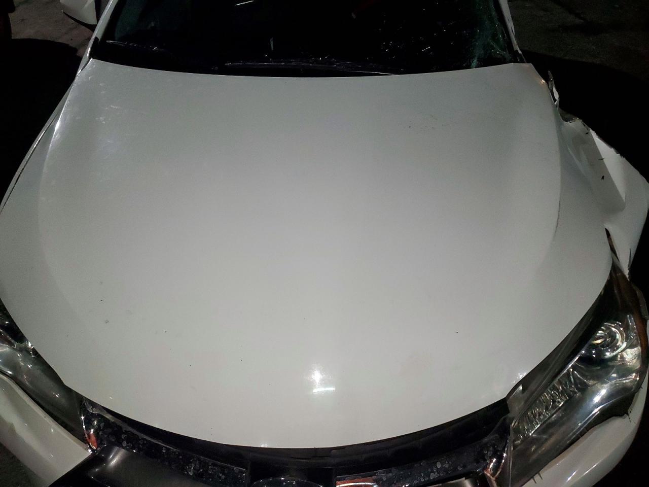 2016 Toyota Camry Le - zdjęcie 12