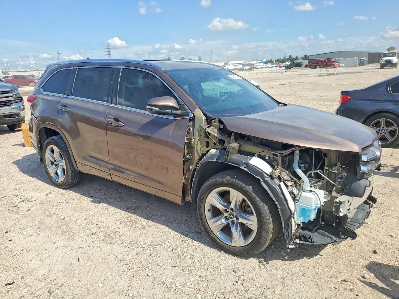 2017 Toyota Highlander Limited - zdjęcie 4