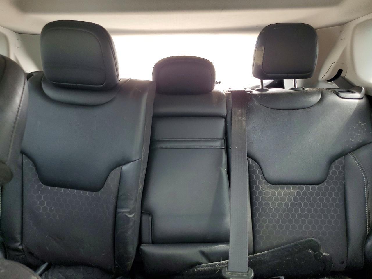2019 Jeep Compass Latitude - zdjęcie 10