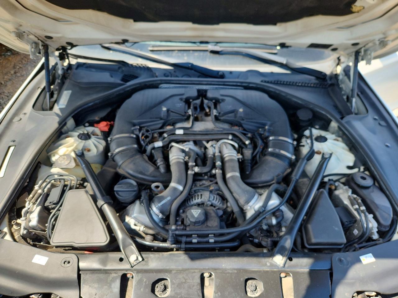 2014 BMW 650 Xi - zdjęcie 11