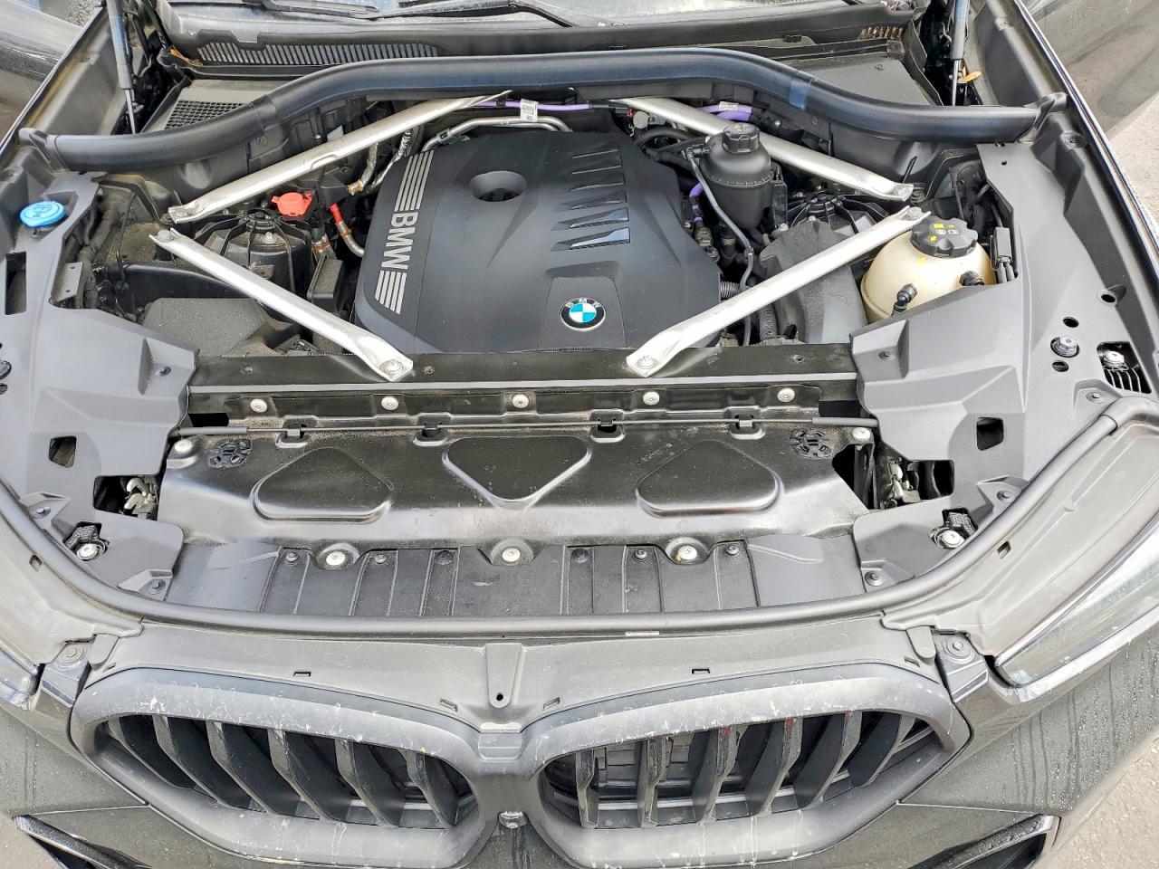 2024 BMW X6 xDrive40I - zdjęcie 12