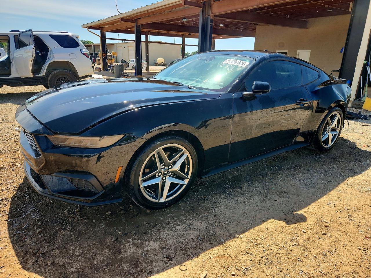 2025 Ford Mustang - zdjęcie główne