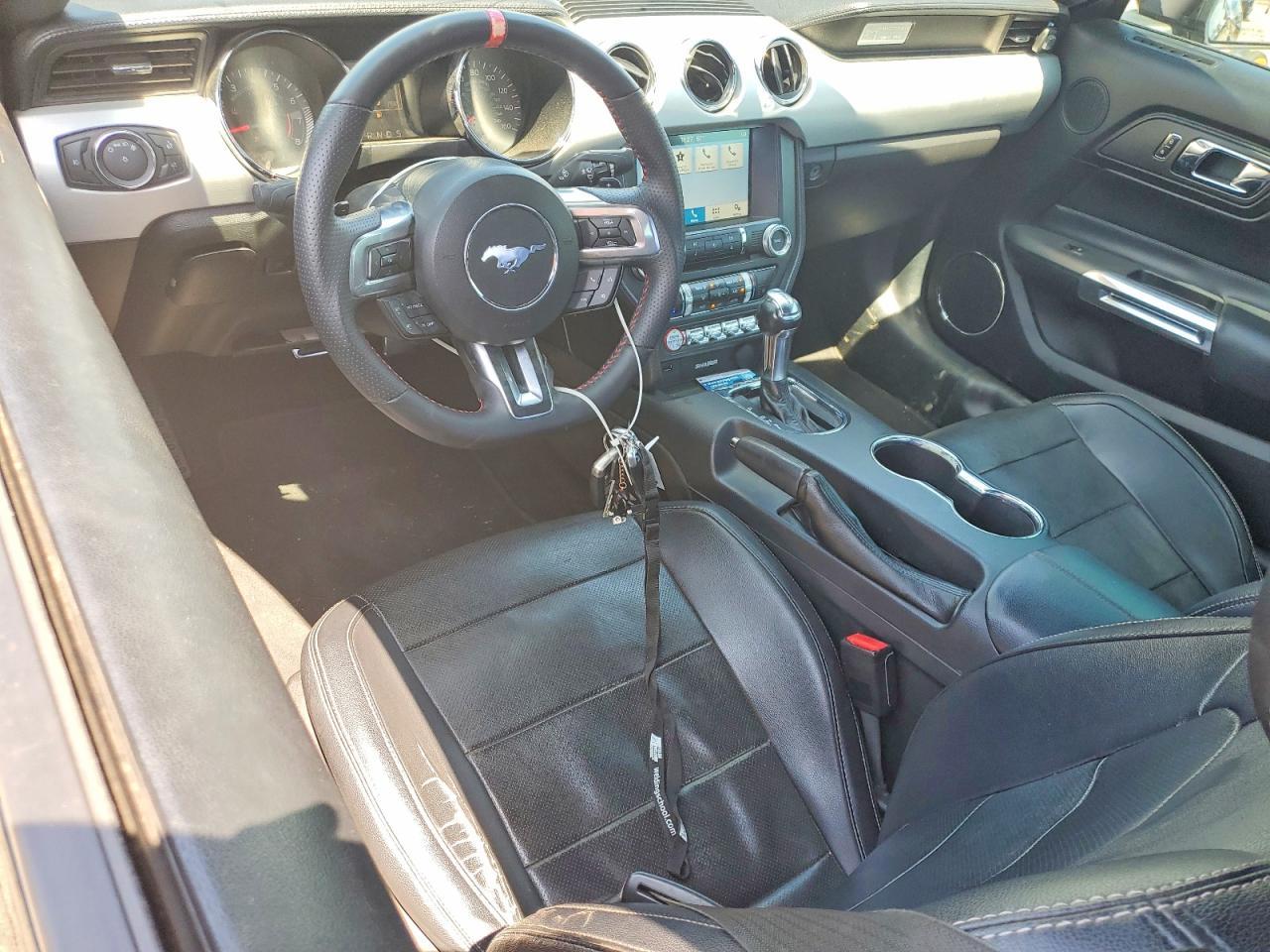 2017 Ford Mustang Gt - zdjęcie 8