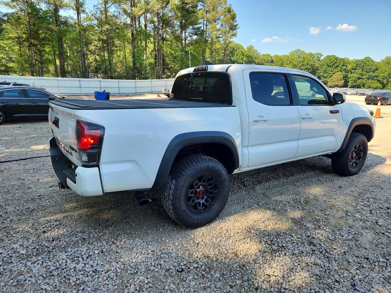 2019 Toyota Tacoma Trd Pro - zdjęcie 3