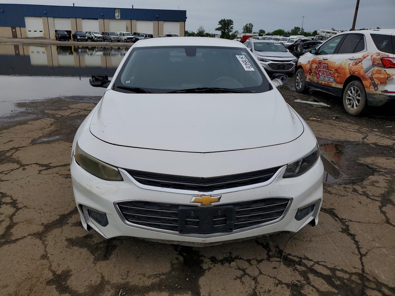 2018 Chevrolet Malibu Ls - zdjęcie 5