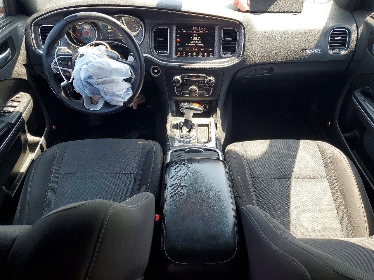 2016 Dodge Charger Sxt - zdjęcie 8