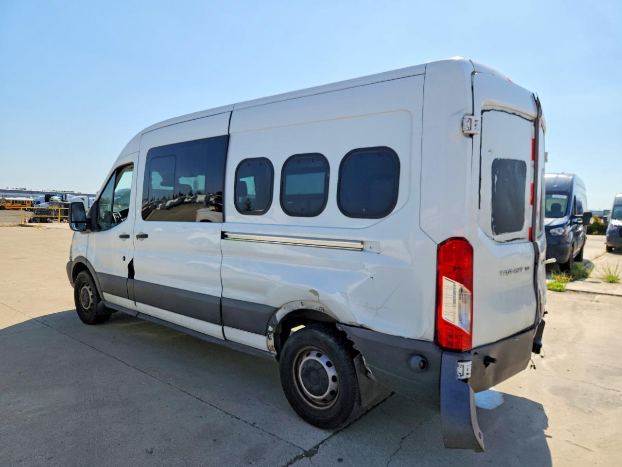 2016 Ford Transit T-150 - zdjęcie 2