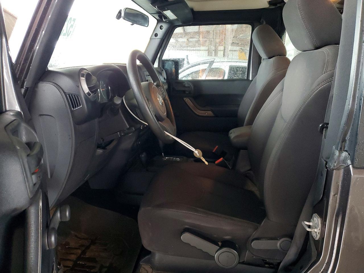 2014 Jeep Wrangler Sport - zdjęcie 7