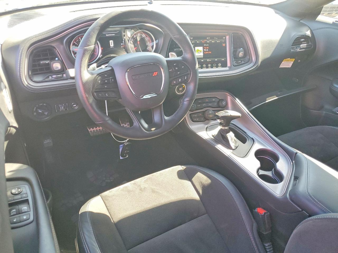 2023 Dodge Challenger Gt - zdjęcie 8