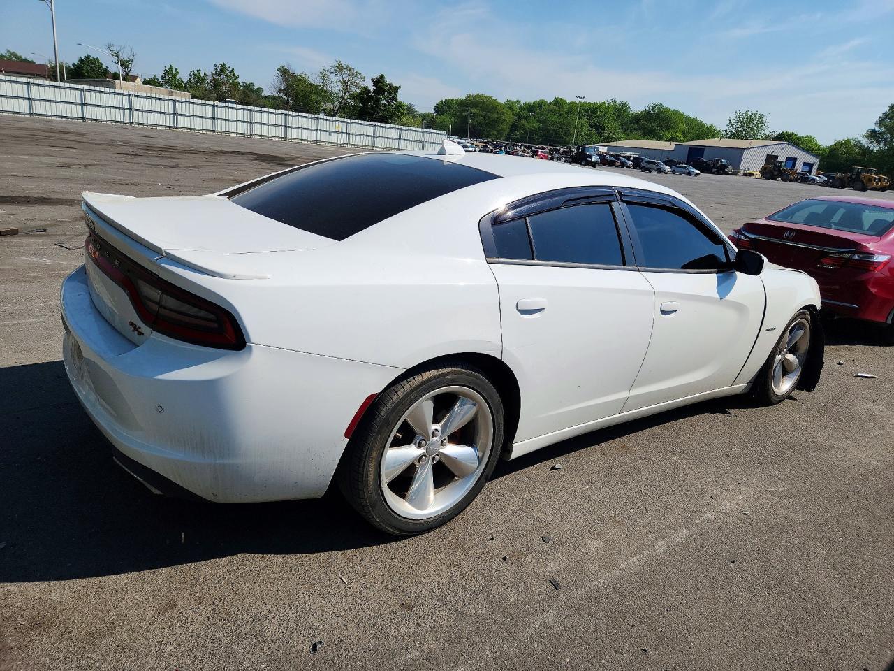 2016 Dodge Charger R - zdjęcie 3